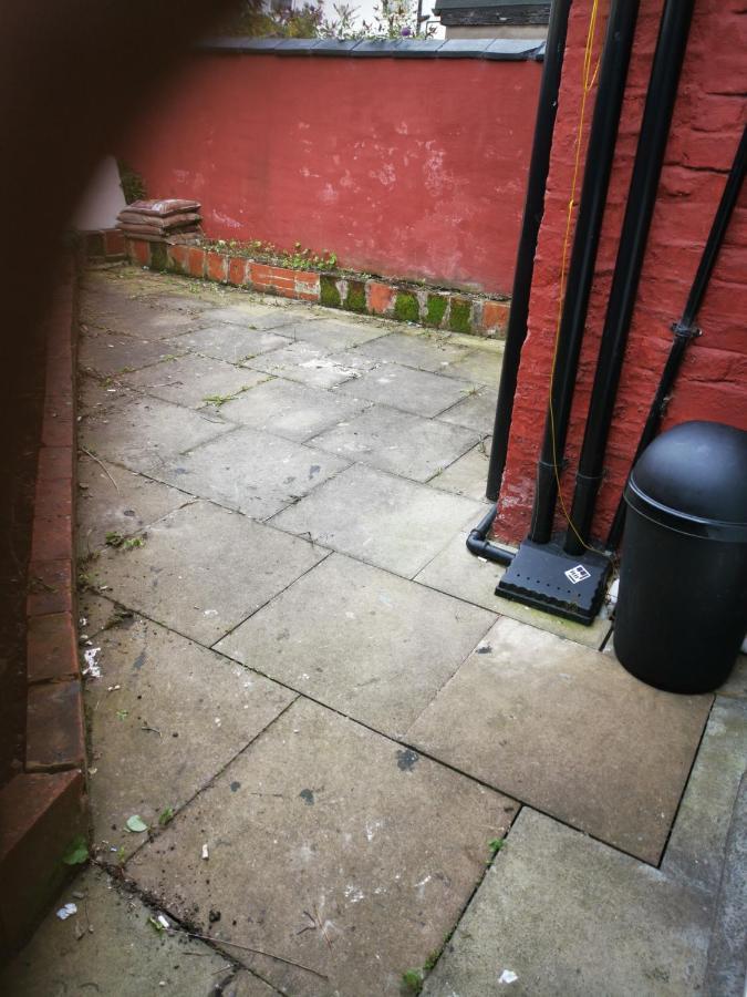 Knutsford House Holidays Manchester Exterior foto
