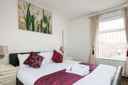 Knutsford House Holidays Manchester Exterior foto